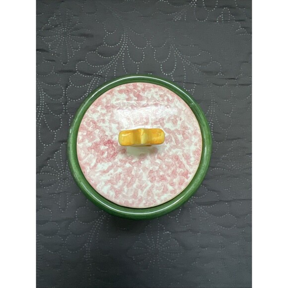 Great American Opportunity Vintage Christmas Holiday Flying Santa Candle NEW Jar - Picture 7 of 8